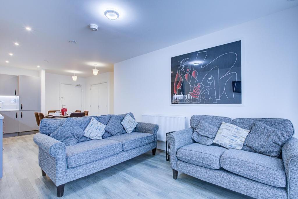 Luxury 2 Bed Flat In A New Block In East Acton Apartment London Bagian luar foto